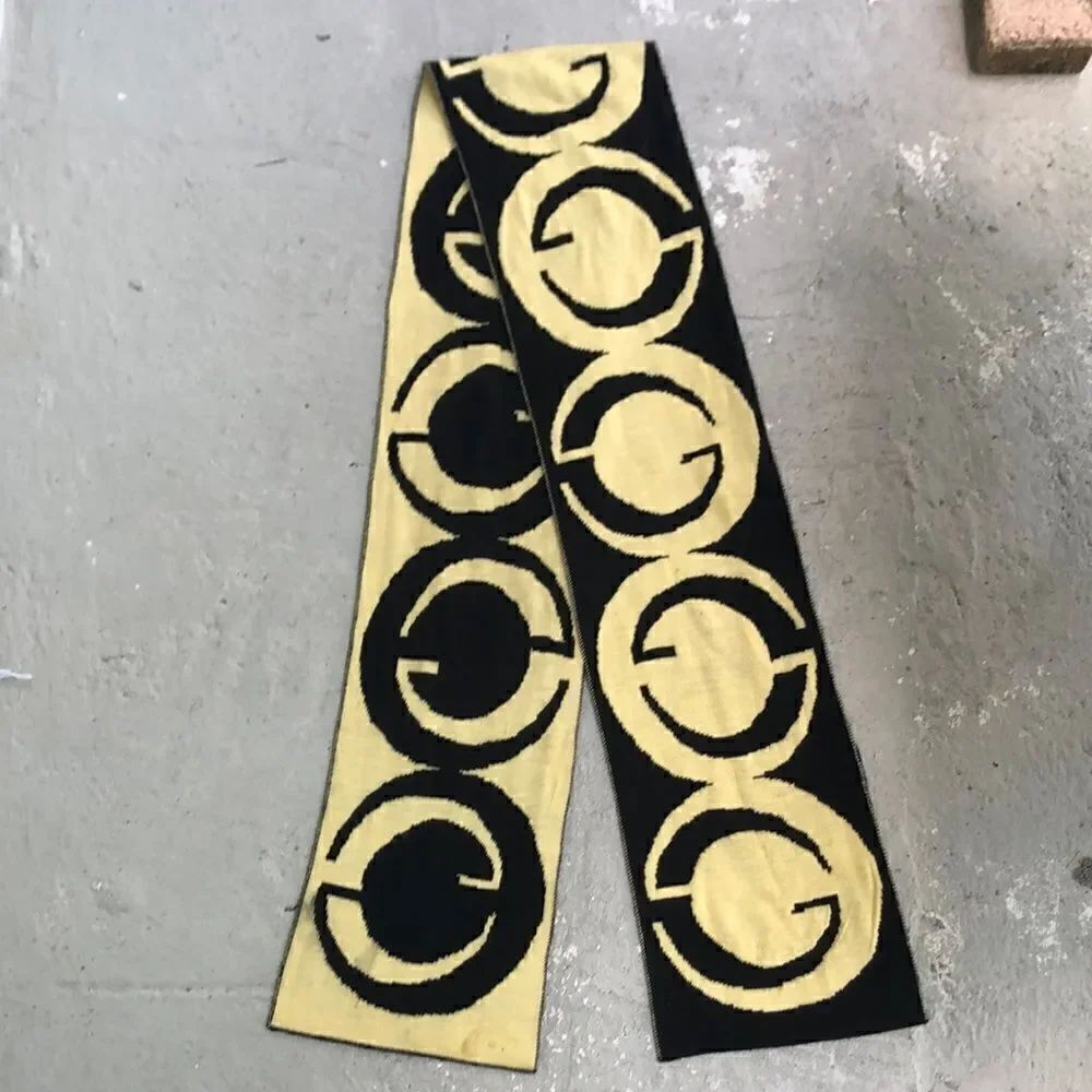 Designer like scarf